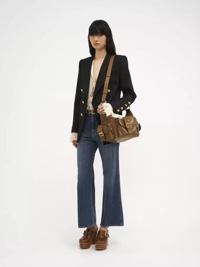 Beskurna bootcut-jeans i denim Beskurna bootcut-jeans i denim