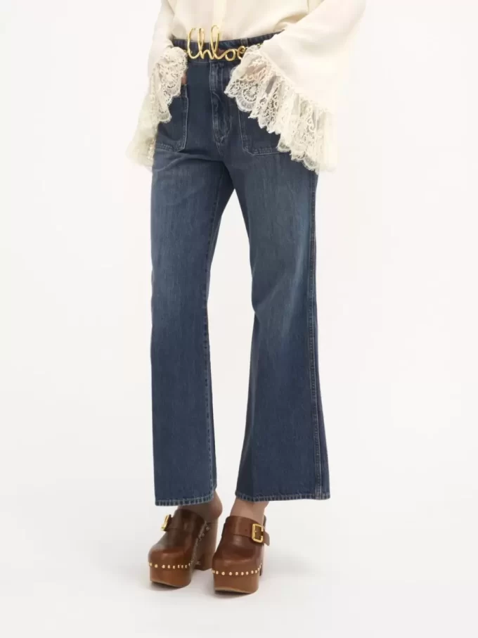 Beskurna bootcut-jeans i denim Beskurna bootcut-jeans i denim