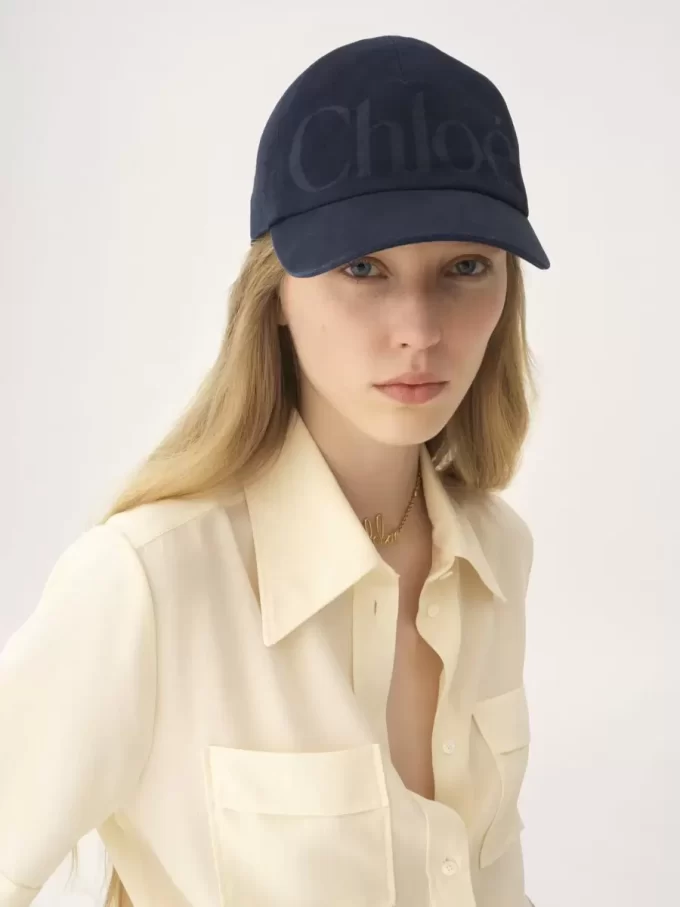 Chloé Essentials-kepsen i tvättad bomull Chloé Essentials-kepsen i tvättad bomull