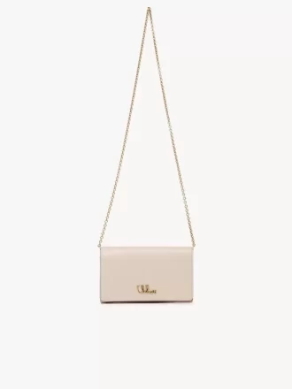 Chloé ikonisk plånbok med lock och kedja i glansigt läder Chloé ikonisk plånbok med lock och kedja i glansigt läder