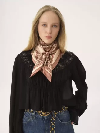 Chloé Paisley fyrkantig halsduk i sidentwill Chloé Paisley fyrkantig halsduk i sidentwill
