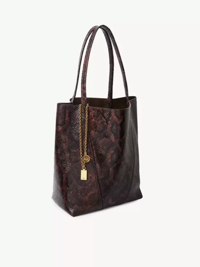 Chloé Spin tote-väska i läder med pytonmönstrad look Chloé Spin tote-väska i läder med pytonmönstrad look
