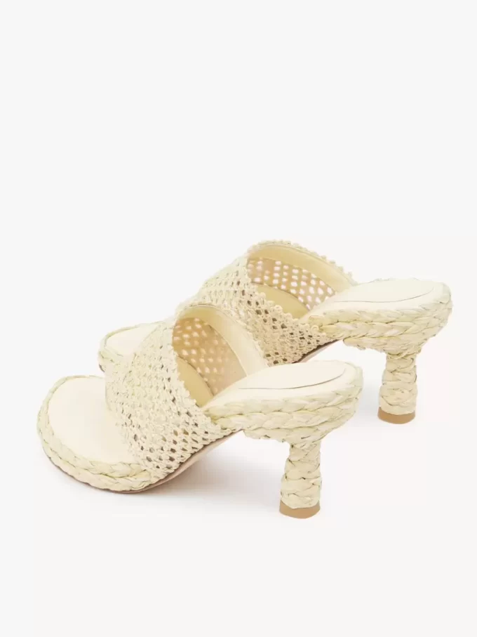 Isla sandal med klack Isla sandal med klack