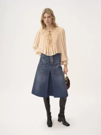 Knälång kjol i denim Knälång kjol i denim