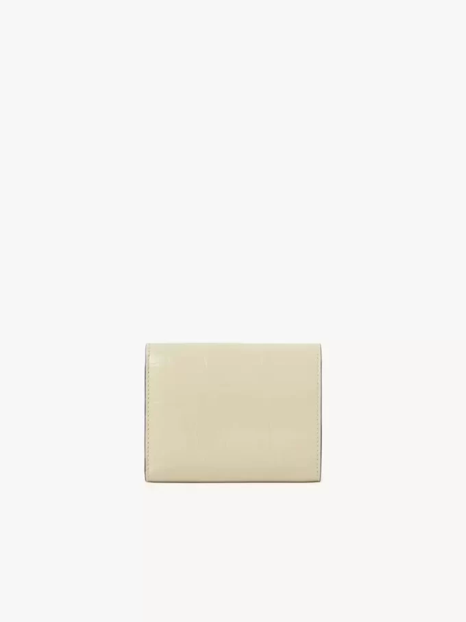 Liten Chloé Iconic trefaldig väska i läder med krokodileffekt Liten Chloé Iconic trefaldig väska i läder med krokodileffekt