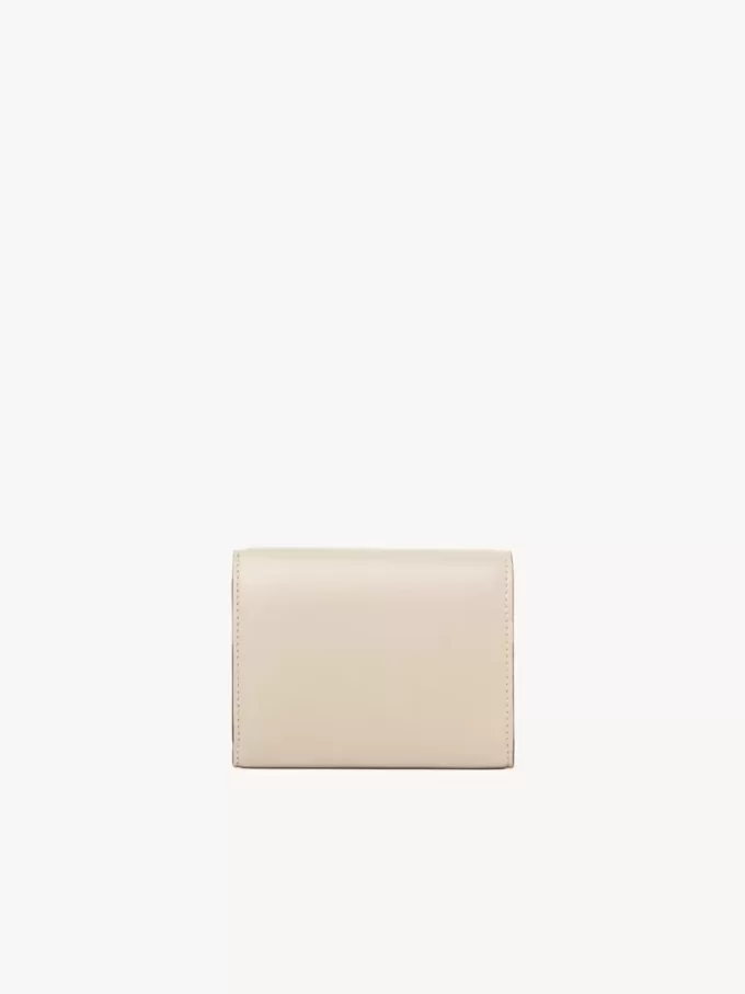 Liten Chloé Iconic trefaldig väska med myntficka i glansigt läder Liten Chloé Iconic trefaldig väska med myntficka i glansigt läder