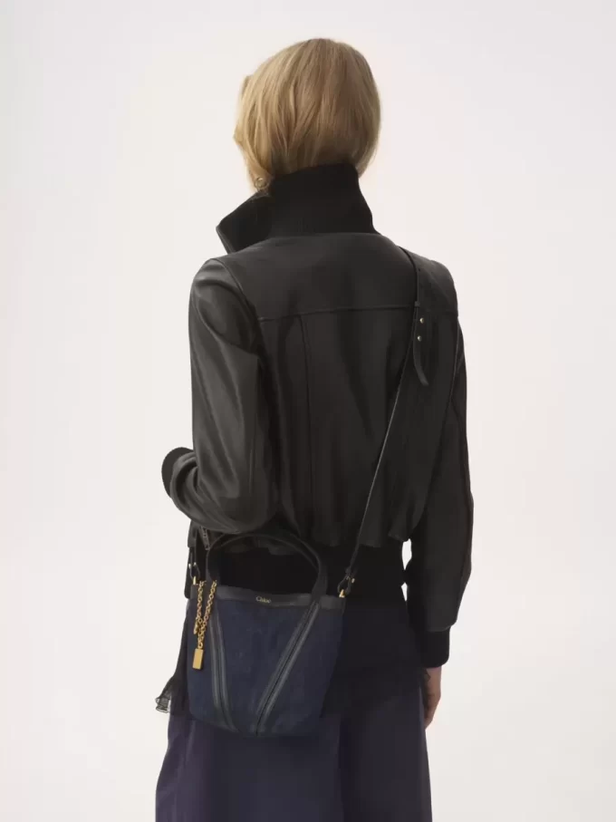 Liten Chloé Spin tote-väska i denim Liten Chloé Spin tote-väska i denim