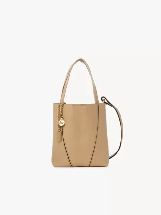 Liten Chloé Spin-väska i narvat läder Liten Chloé Spin-väska i narvat läder