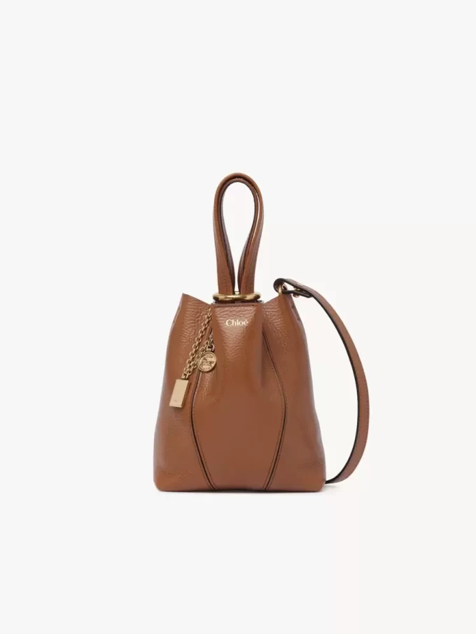 Liten Chloé Spin-väska i narvat läder Liten Chloé Spin-väska i narvat läder