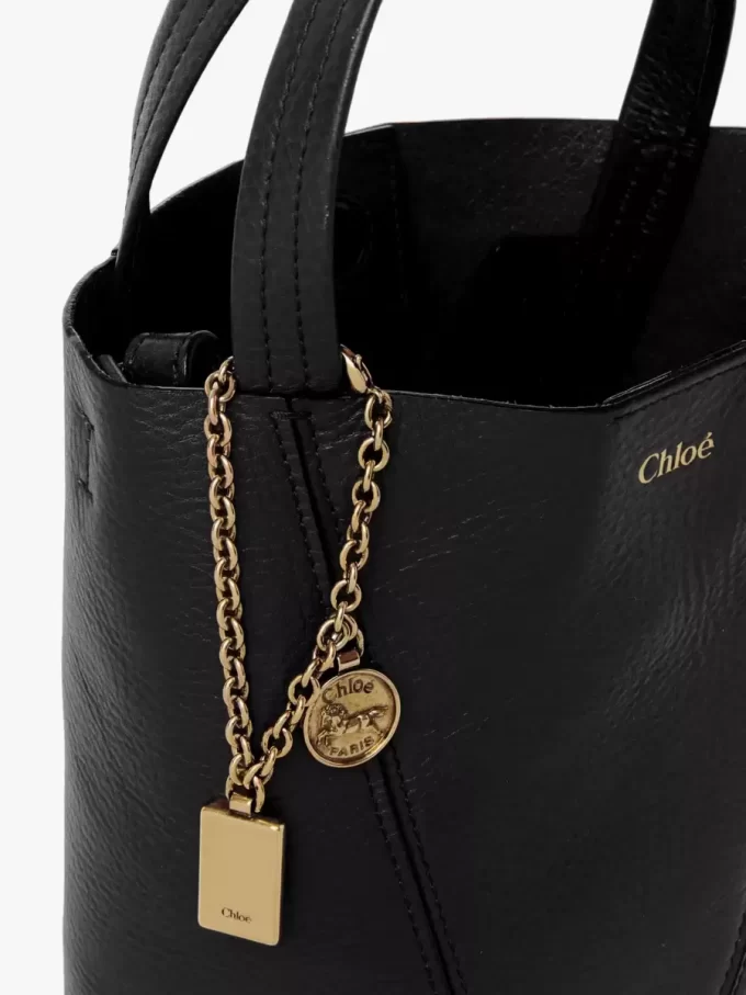 Liten Chloé Spin-väska i narvat läder Liten Chloé Spin-väska i narvat läder