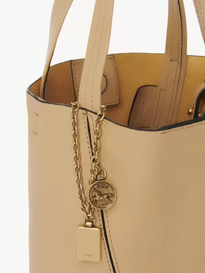 Liten Chloé Spin-väska i narvat läder Liten Chloé Spin-väska i narvat läder