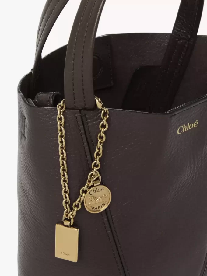 Liten Chloé Spin-väska i narvat läder Liten Chloé Spin-väska i narvat läder