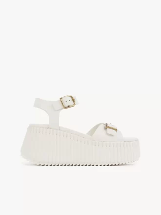 Nama kilklackade sandaler Nama kilklackade sandaler