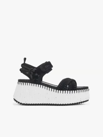 Nama kilklackade sandaler Nama kilklackade sandaler