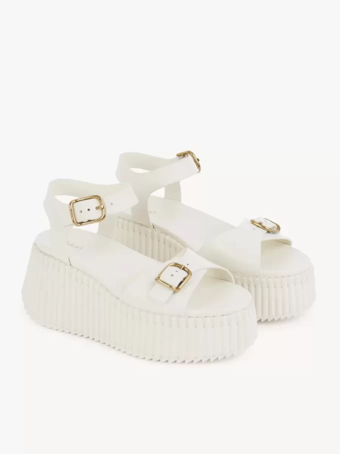 Nama kilklackade sandaler Nama kilklackade sandaler