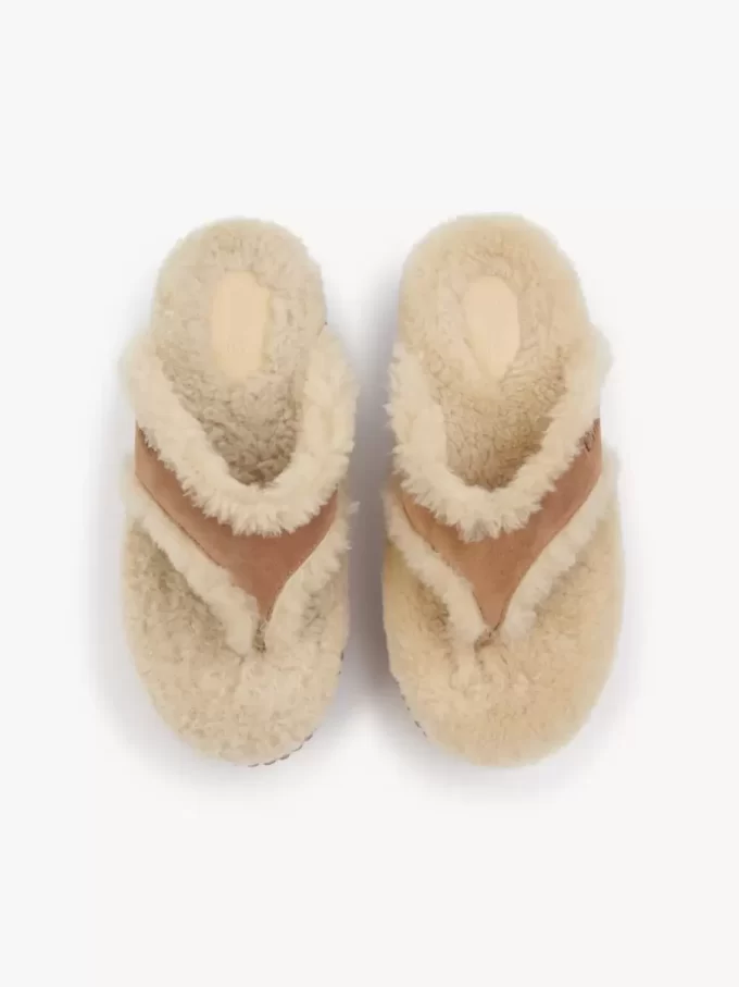 Nama kilklackade sandaler Nama kilklackade sandaler