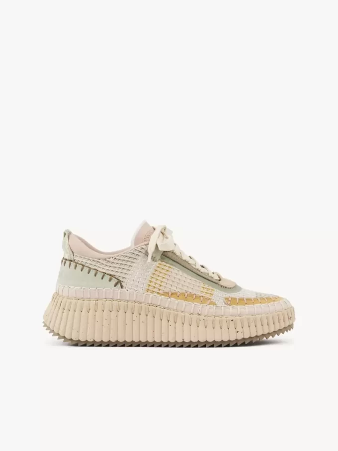 Nama-sneaker Nama-sneaker