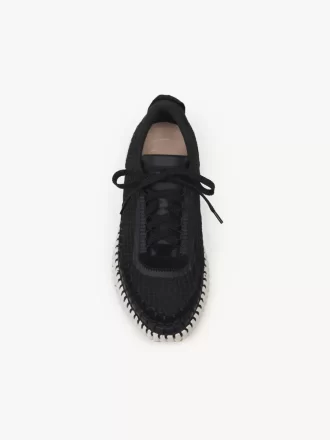 Nama-sneaker Nama-sneaker