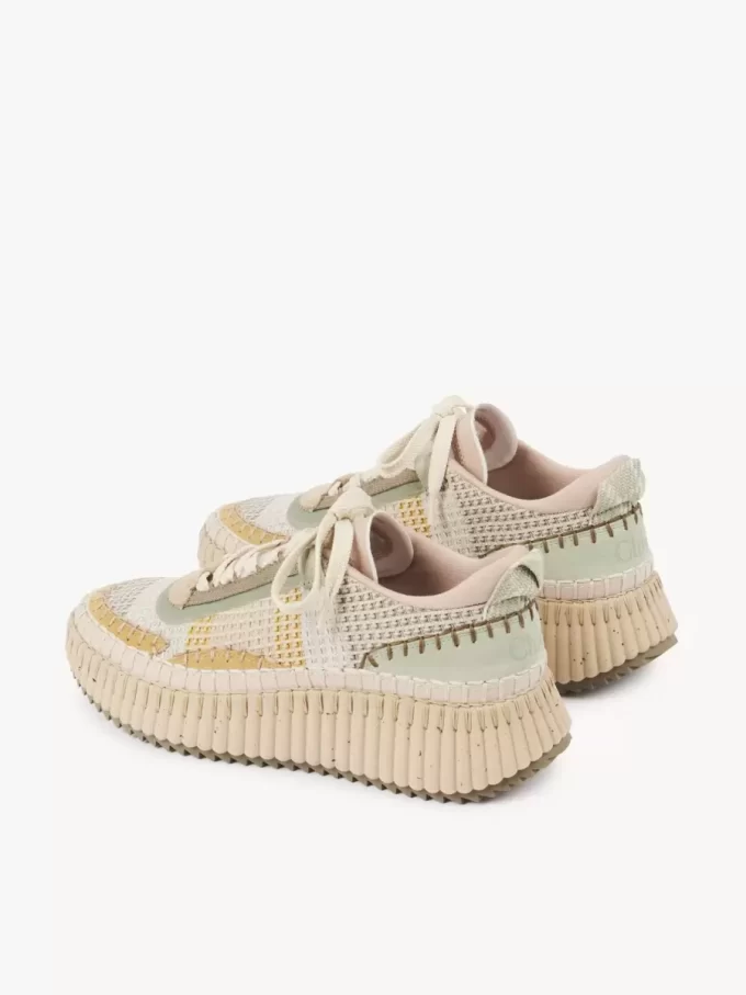 Nama-sneaker Nama-sneaker