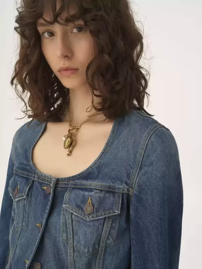 Peplum ridjacka i denim Peplum ridjacka i denim