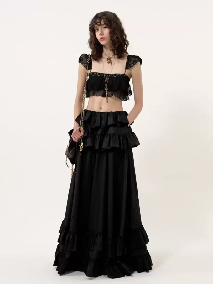 Volangbralette i sidenmousseline och spets Volangbralette i sidenmousseline och spets